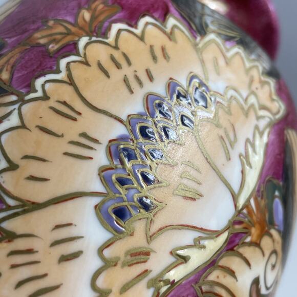 Vintage China Hand Painted Vase Flowers And Butterflies With Gold Accents - Picture 5 of 9